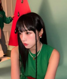 Bím tóc tết được các idol xứ Hàn lăng xê nhiệt tình, vừa đáng yêu lại vừa cá tính