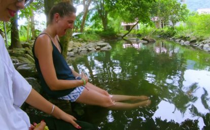 Mô hình cá massage tại xã đảo Việt Hải hút khách